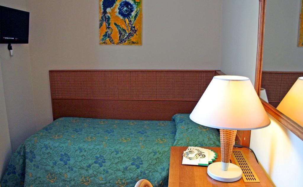 Hotel Scogliera Numana Habitación foto